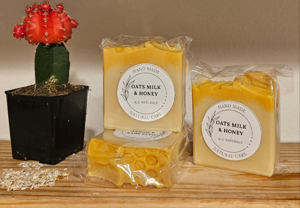 OATMEAL & HONEY SOAP