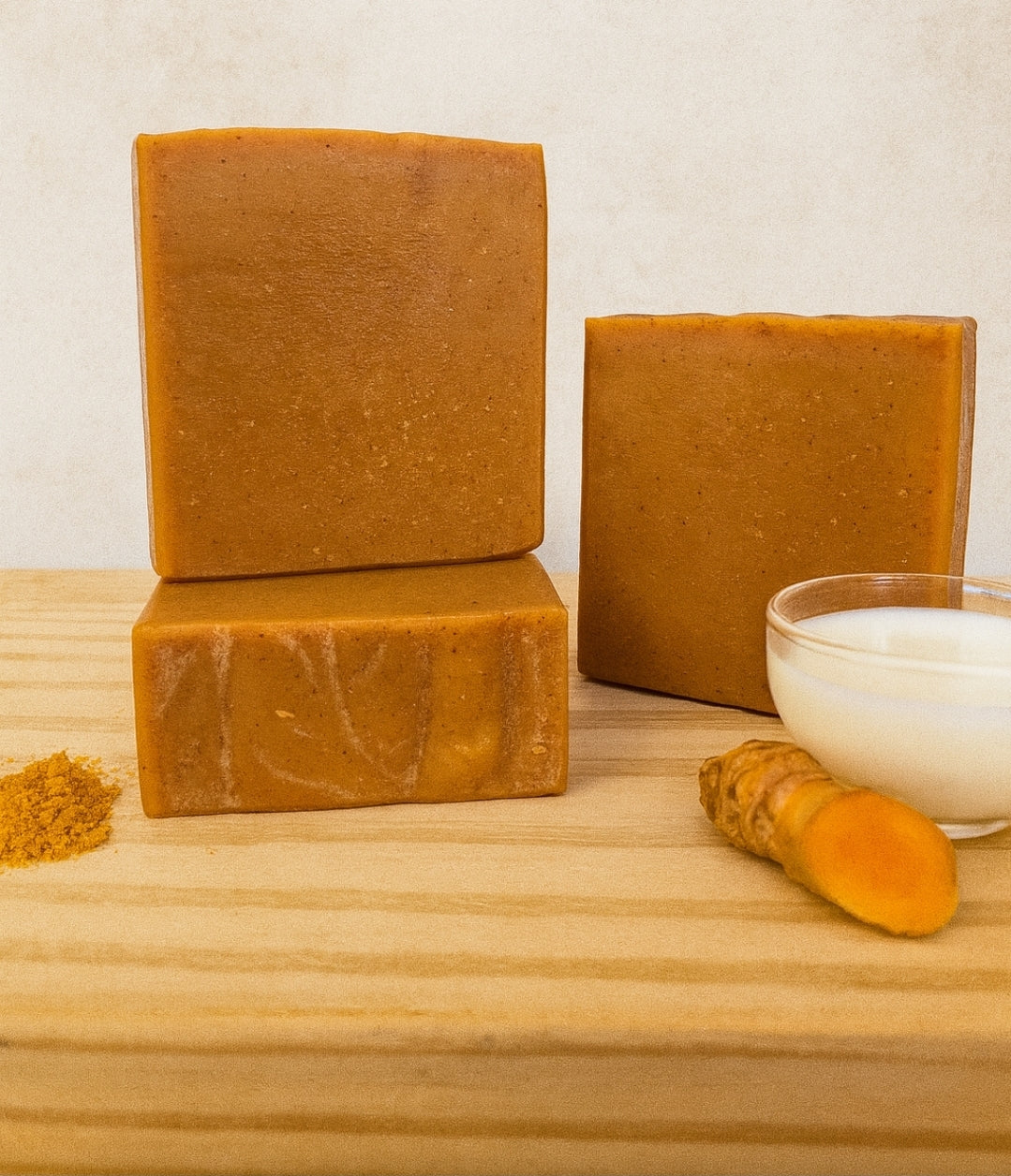 MILKY KOJIC TURMERIC w/ OATS AND HONEY